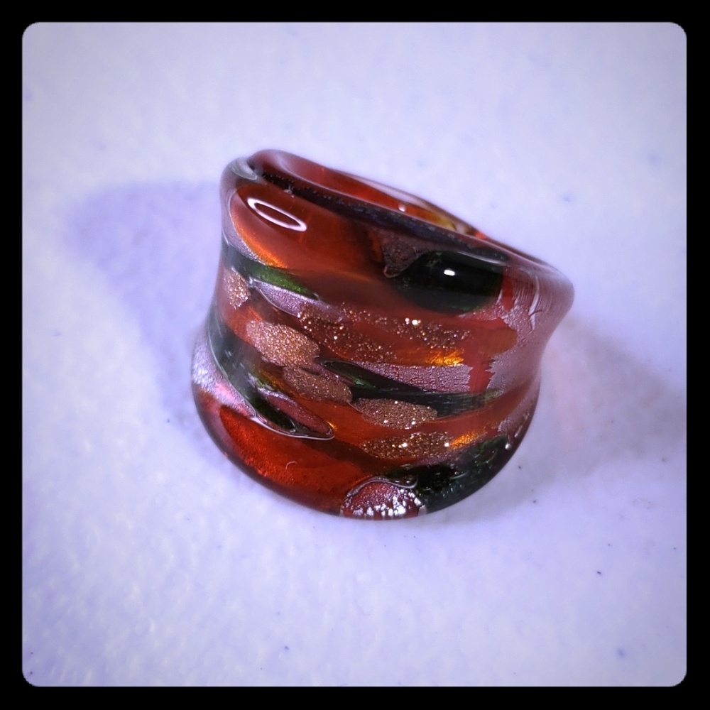 Costume ring